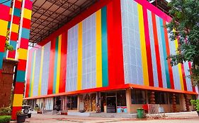 Hotel Sai Palkhi Niwara